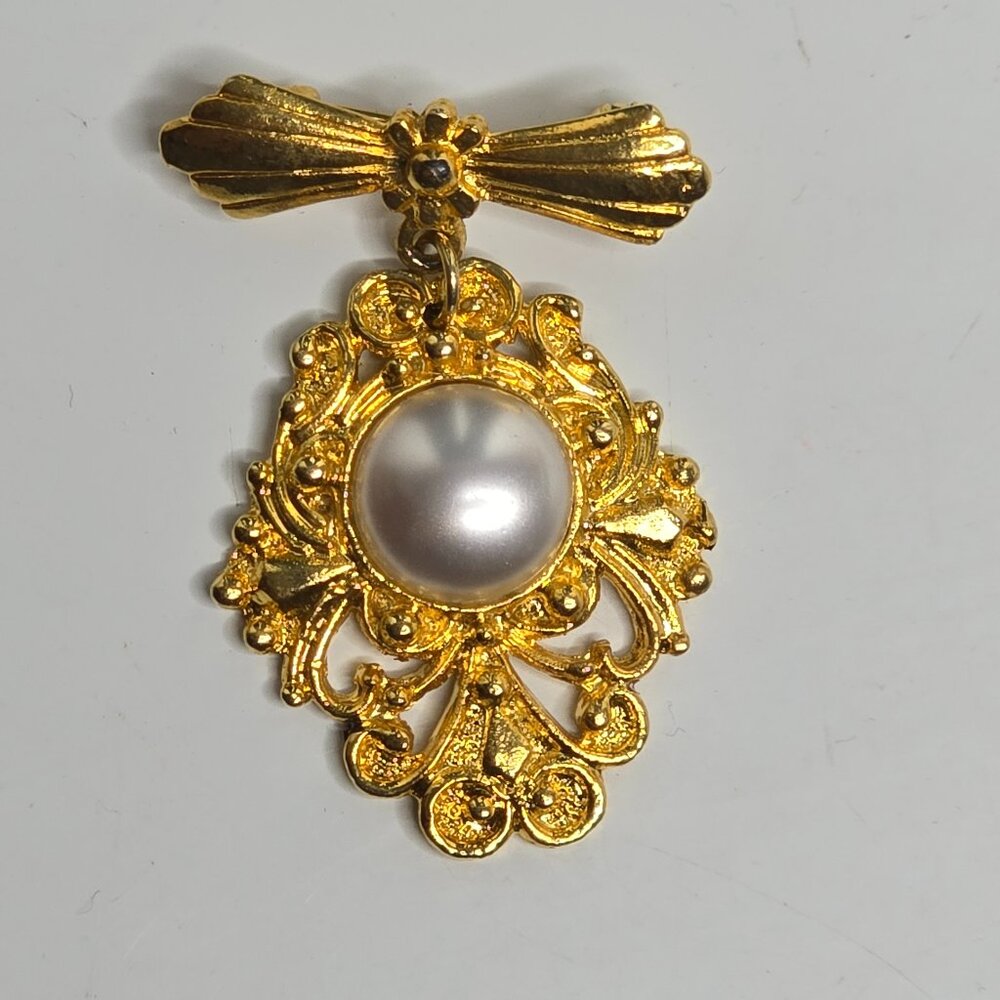 Chatelaine Shield Brooch Pin White Faux Pearl Goldtone Scroll Bow Vintage